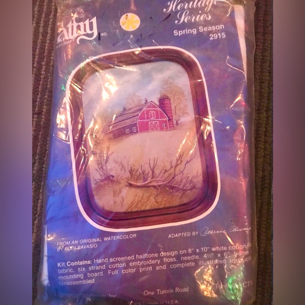 CATHY HERITAGE SERIES SPRING SEASON #2915, 8x10